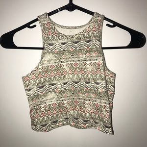 Aéropostale Tribal crop top